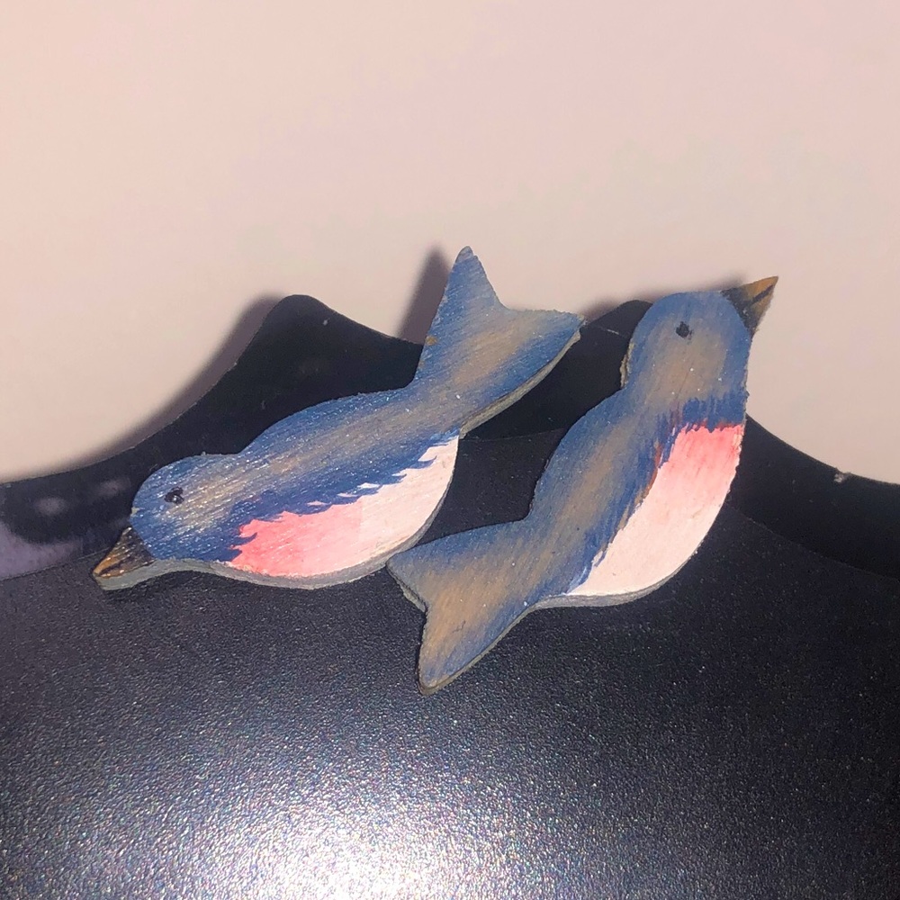 🐦 Handmade Wooden Robin Bird Earrings! Hand Crafted Painted Craft Unique Carved